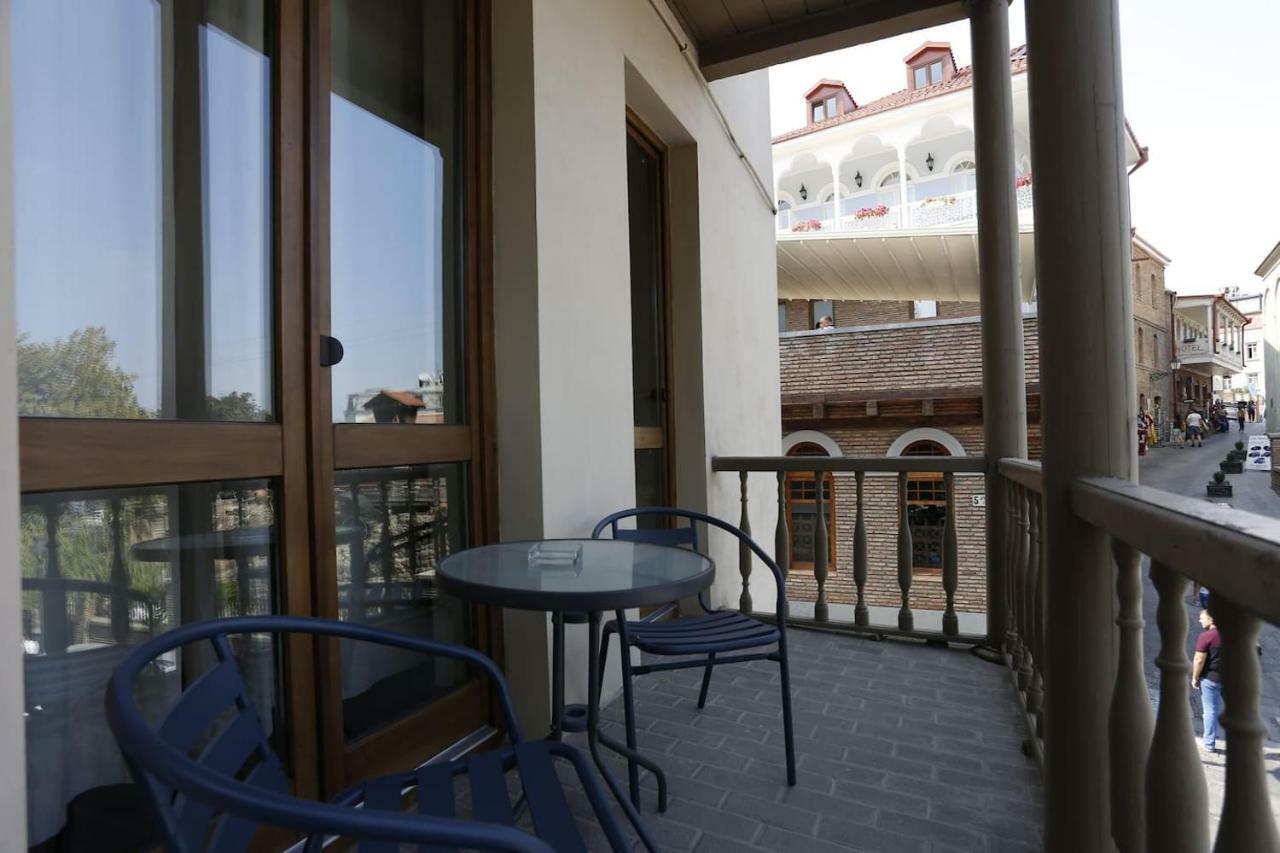 Proper Apartment - Duplex Home Тбилиси Экстерьер фото